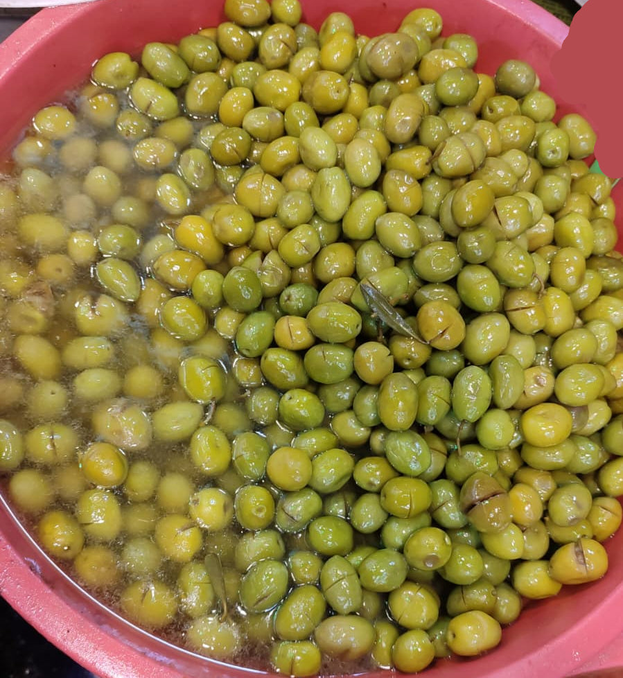 Yeni Taze Kırma Zeytin